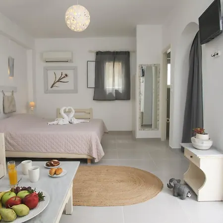 Apartment Diplos Páros